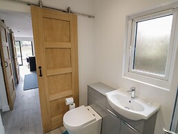 Goldthorne Lodge