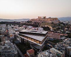 Athenian Hillside Residence