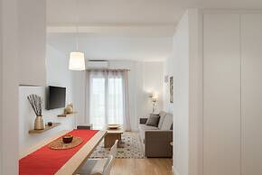 Athenian Hillside Residence