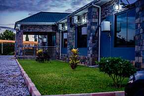 STAY SIMPLE LODGE