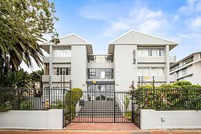 Fairmile Urban Oasis