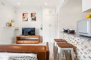 Fairmile Urban Oasis