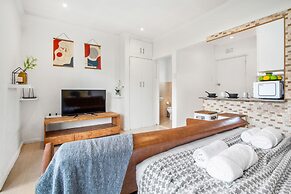 Fairmile Urban Oasis