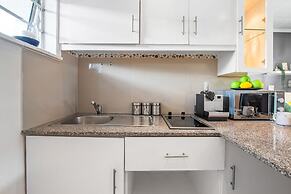 Fairmile Urban Oasis