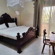 Eziana Palm Hotels