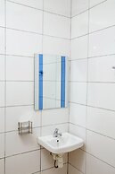 Eziana Palm Hotels