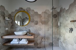 Ca' Uberti Home Boutique , Mantegna Hotels