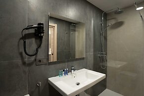 Prisma Suites