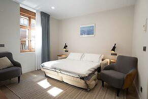 Prisma Suites