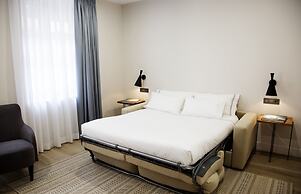 Prisma Suites