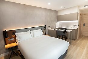 Prisma Suites