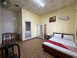 OYO 1232 Pon Pon Hostel