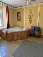 Baldachin Inn