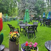 Baldachin Inn