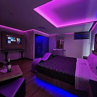 Hotel city lights