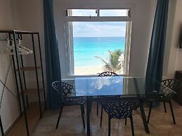 Cancun Plaza Condos