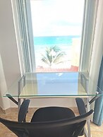 Cancun Plaza Condos