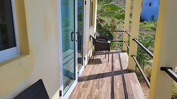 Casa Flores Casitas