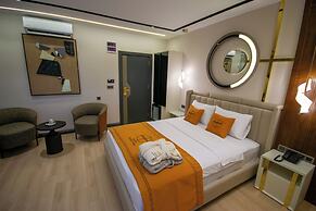 Elysian Airport Hotel & Restaurant