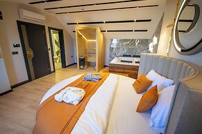Elysian Airport Hotel & Restaurant
