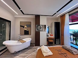 Elysian Airport Hotel & Restaurant