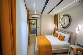 Elysian Airport Hotel & Restaurant