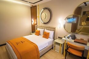 Elysian Airport Hotel & Restaurant