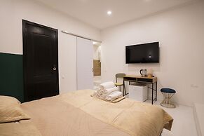 Sulitzer Residence