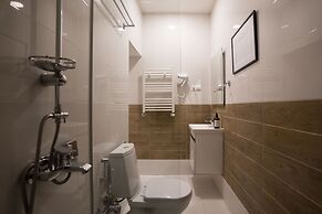 Sulitzer Residence