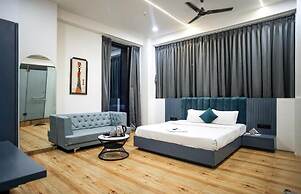 HOTEL THE PARKER INN By KBNT GROUP