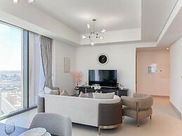 Breathtaking 3BR with Sea & Marina