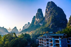 Yangshuo Mountain River Ballad Hotel
