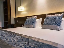 Yangshuo Mountain River Ballad Hotel