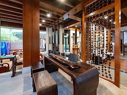 Yangshuo Mountain River Ballad Hotel