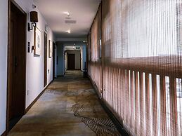 Yangshuo Mountain River Ballad Hotel