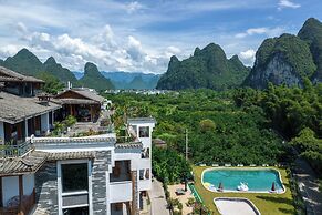 Yangshuo Mountain River Ballad Hotel