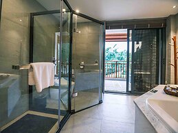 Yangshuo Mountain River Ballad Hotel
