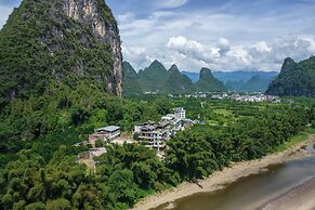 Yangshuo Mountain River Ballad Hotel