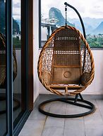 Yangshuo Mountain River Ballad Hotel
