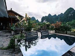 Yangshuo Mountain River Ballad Hotel