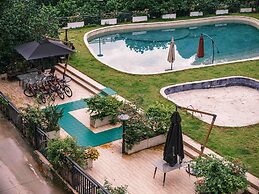 Yangshuo Mountain River Ballad Hotel