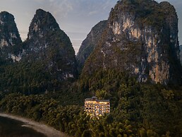 Yangshuo Mountain River Ballad Hotel
