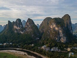 Yangshuo Mountain River Ballad Hotel