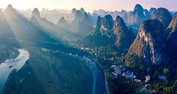 Yangshuo Mountain River Ballad Hotel