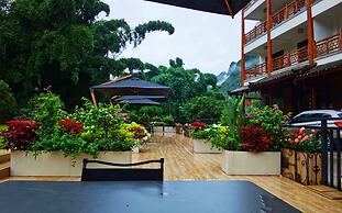 Yangshuo Mountain River Ballad Hotel