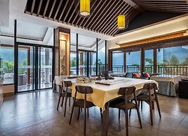 Yangshuo Mountain River Ballad Hotel