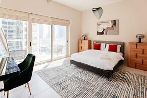 Elegant 1BD with Stunning Views