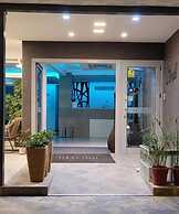 HOTEL AKROPOL