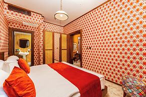 74 Hotel