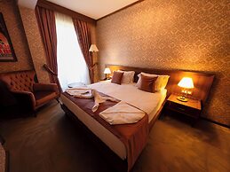 74 Hotel